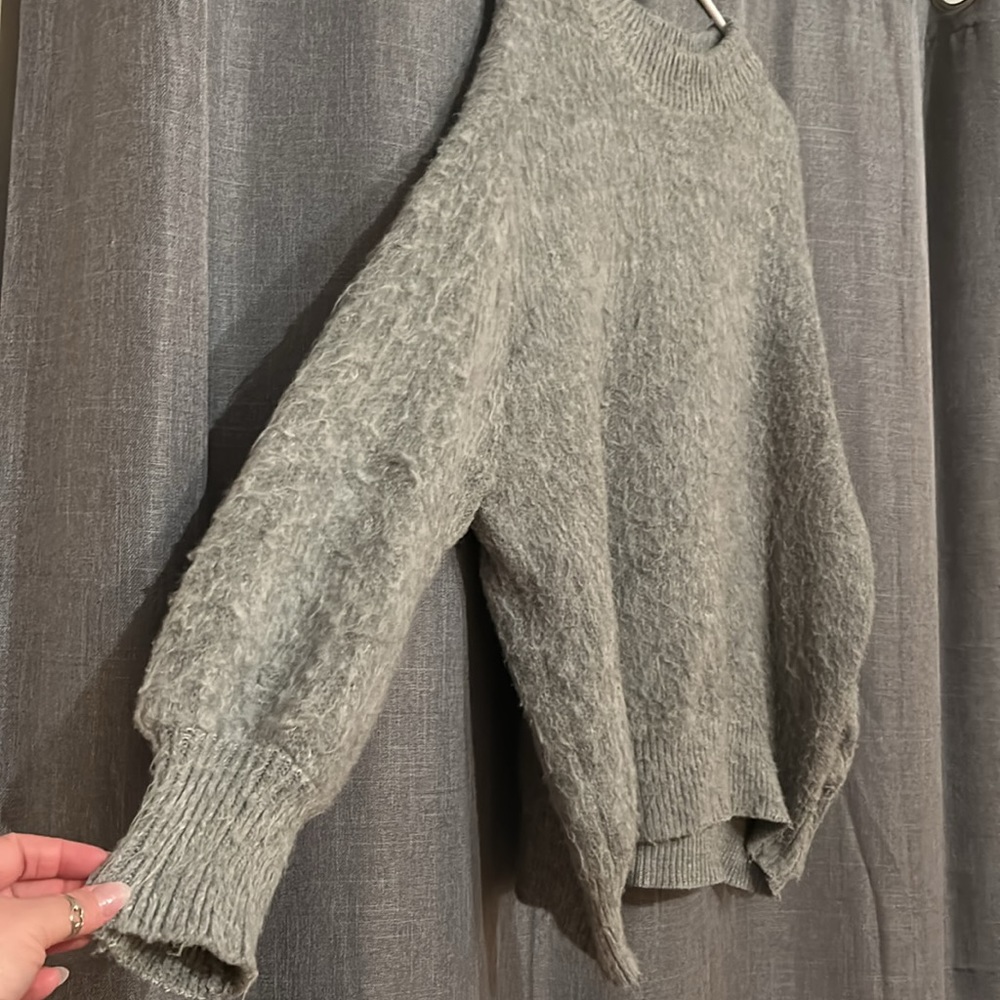 Nordstrom: Thick grey shag sweater (Abound) - Picture 3 of 9